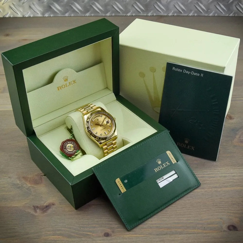 228238 DAY-DATE 40MM PRESIDENT 18K YELLOW GOLD SILVER ROMAN DIAL